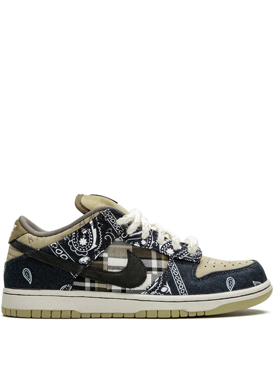 Nike X Travis Scott Sb Dunk Low Sneakers
