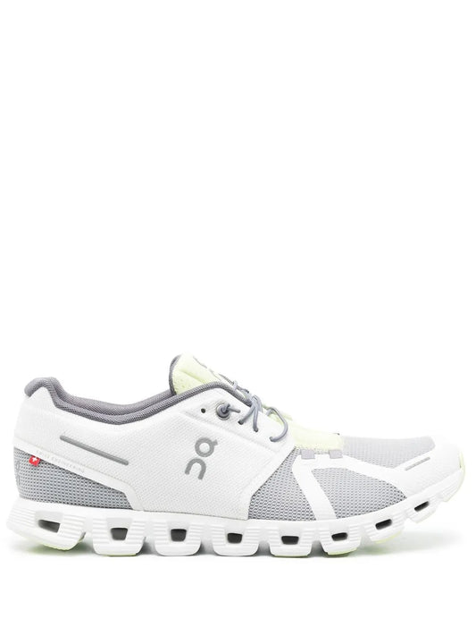 On Running Cloud 5 Low-Top Sneakers