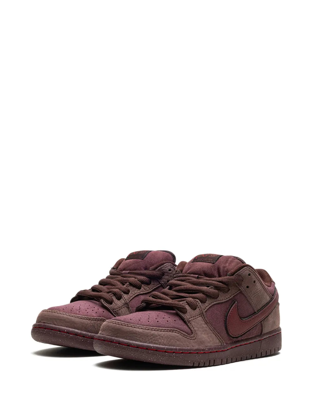 Nike Sb Dunk Low City Of Love Sneakers