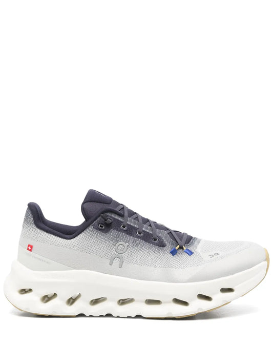On Running Cloudtilt Sneakers