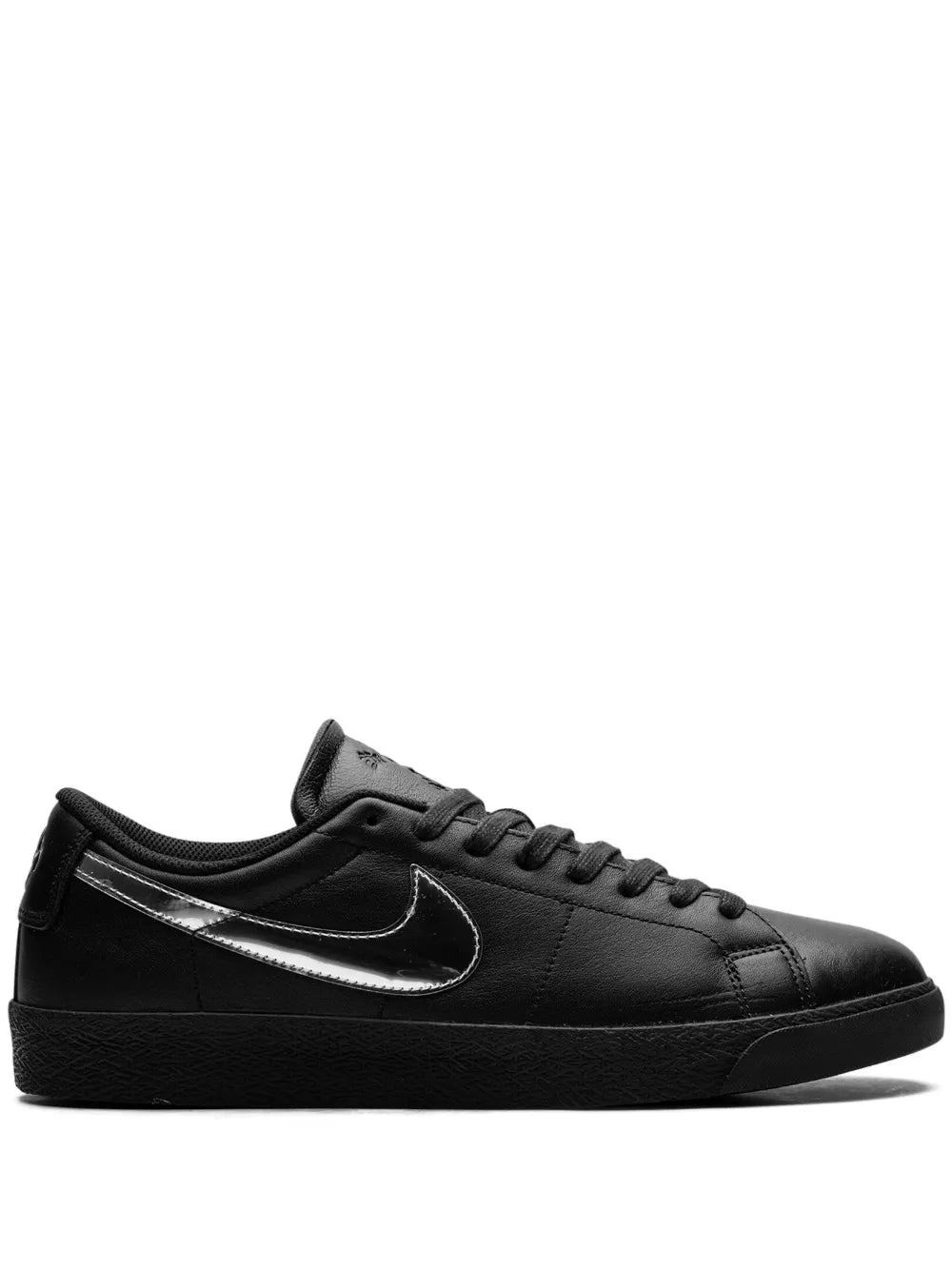 Nike X Dancer Skateboards Sb Zoom Blazer Low Sneakers