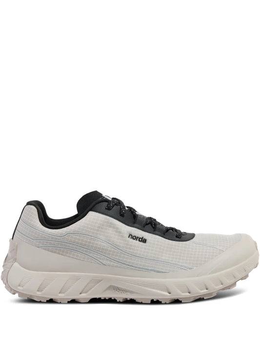 Norda 002 Cinder Sneakers