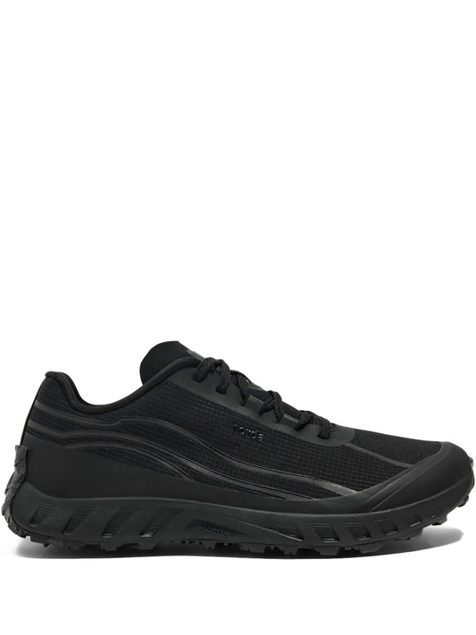 Norda 002 Stealth Black Sneakers