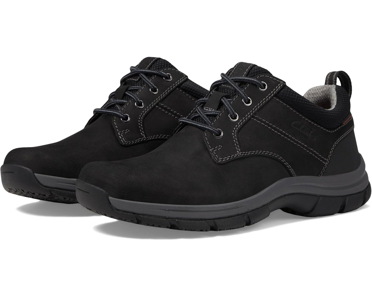 Men's Clarks Walpath Low Black Leather