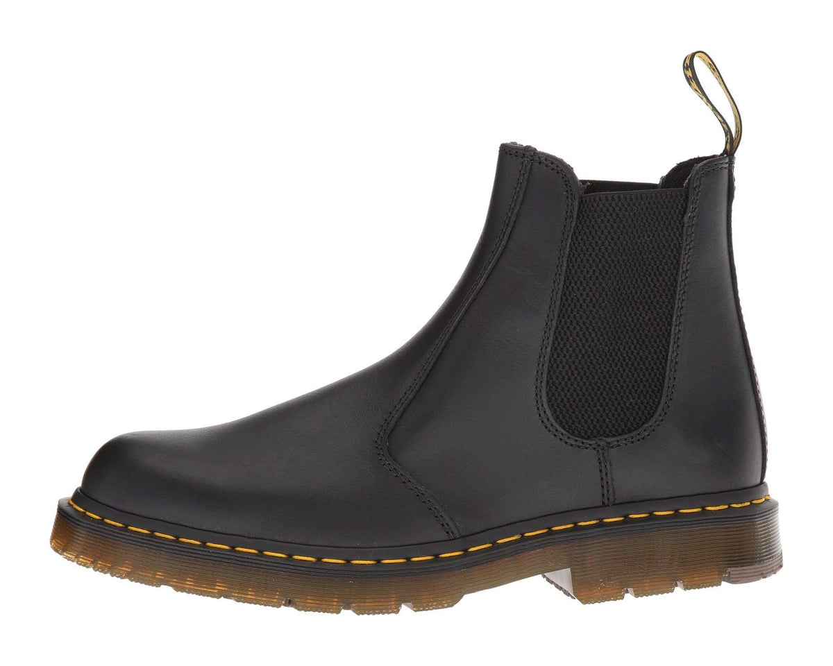 Unisex Dr. Martens 2976 Chelsea SR Boots Black