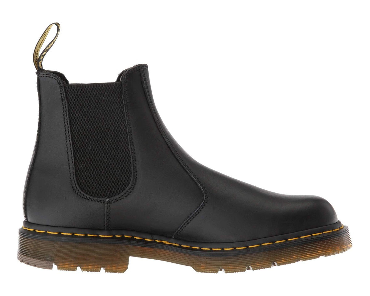 Unisex Dr. Martens 2976 Chelsea SR Boots Black