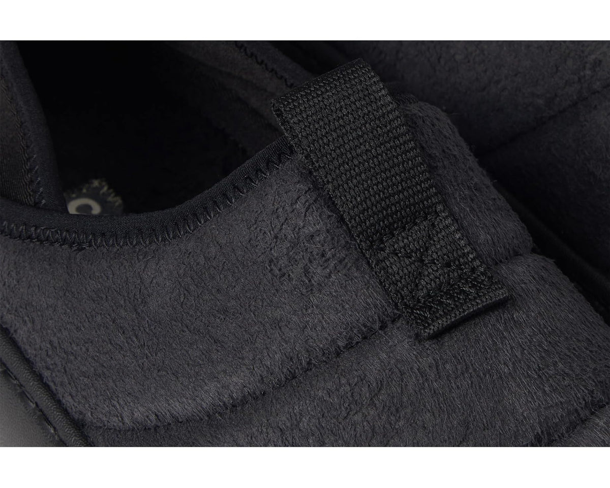 Unisex Crocs Classic Puff Moc Black Suede